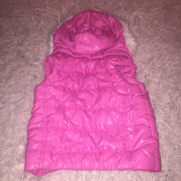 Children’s Place Ruffle Bubble Vest w Fur - Picture 2 of 3